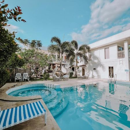 A Villas Resort & Restaurant Zamboanguita  Exterior foto