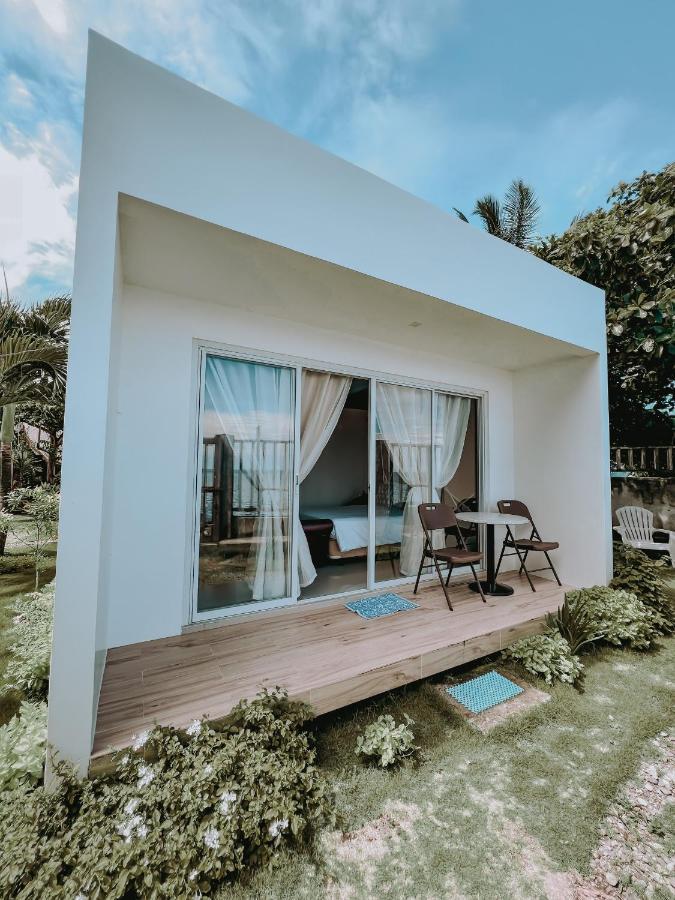 A Villas Resort & Restaurant Zamboanguita  Exterior foto